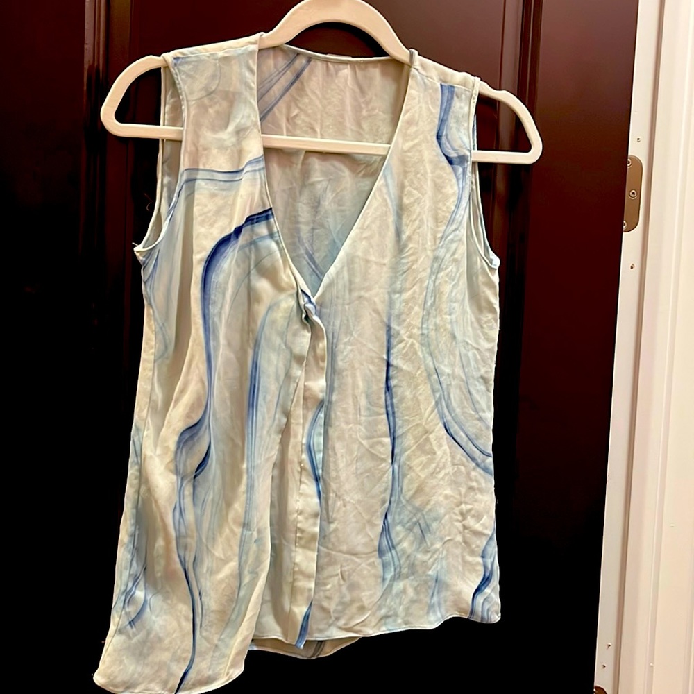 Ellie Tahari top never worn